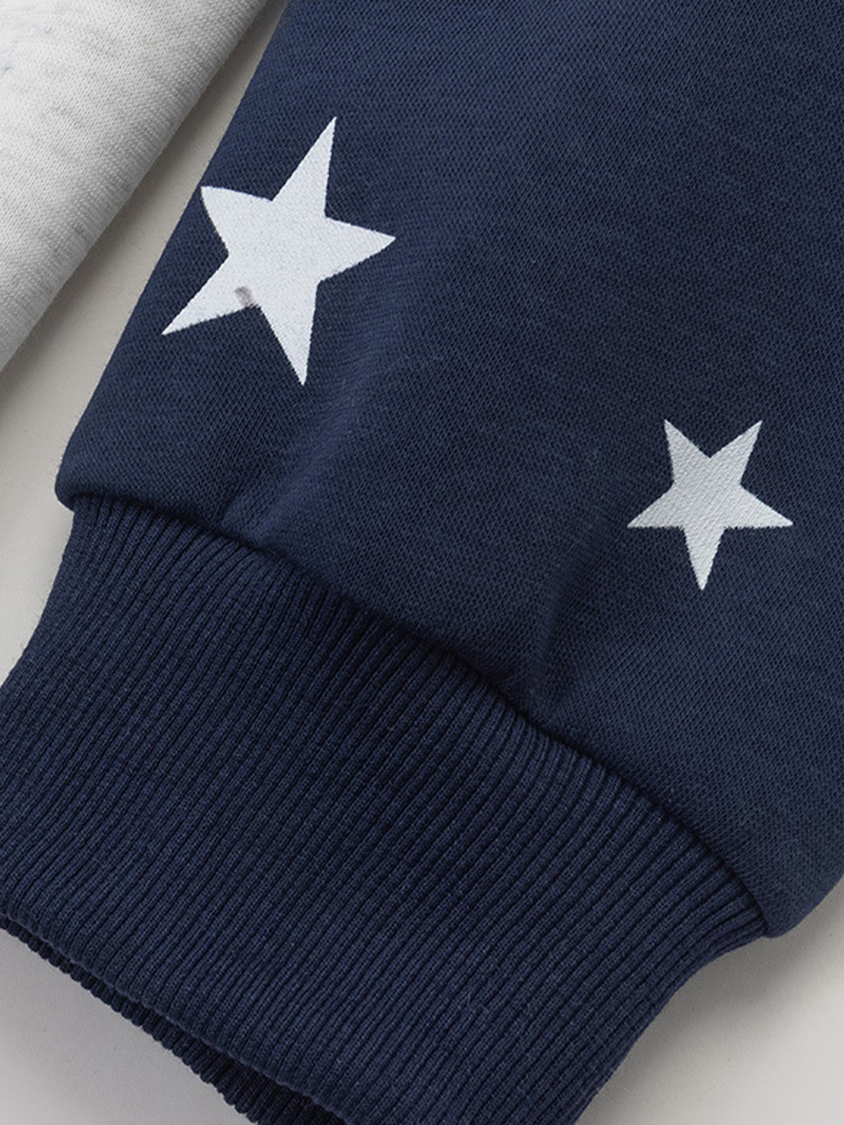 Star Print Quarter Zip Raglan-Seeve Sweatshirt