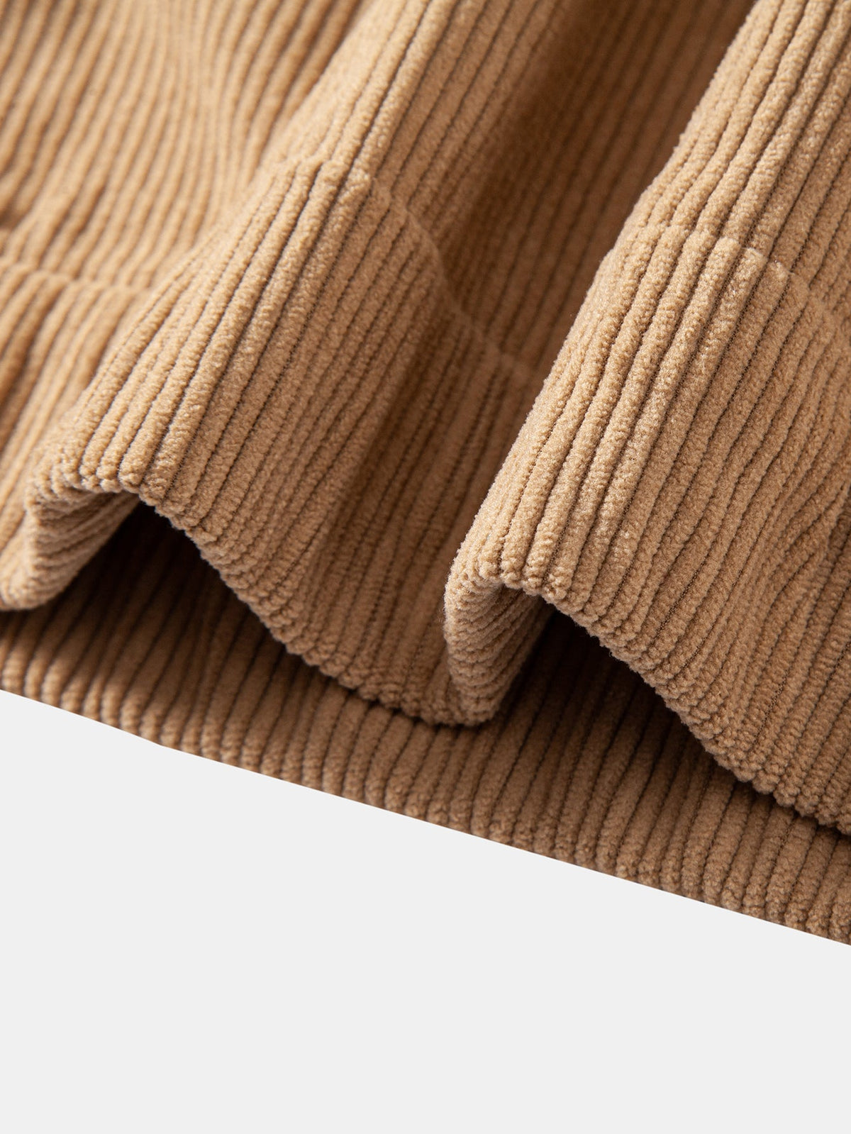 Pull à capuche et demi-zip en velours côtelé coupe décontractée