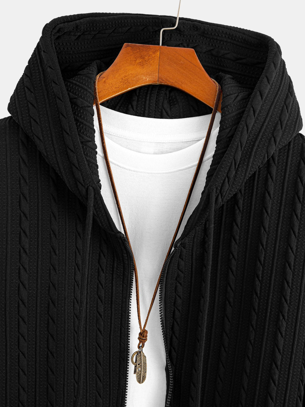 Sweat à capuche zippé en jacquard torsadé coupe décontractée