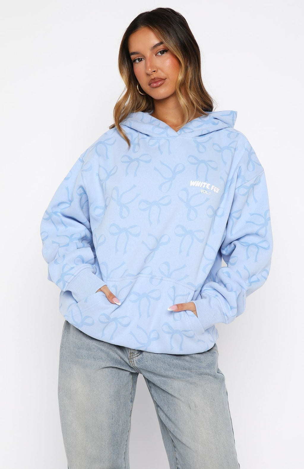 Vol. 1 Sudadera con capucha estampada extragrande Lazo azul