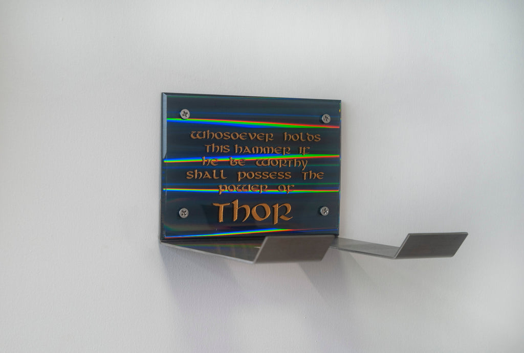 1:1 Thor Hammer Display Wall Mount