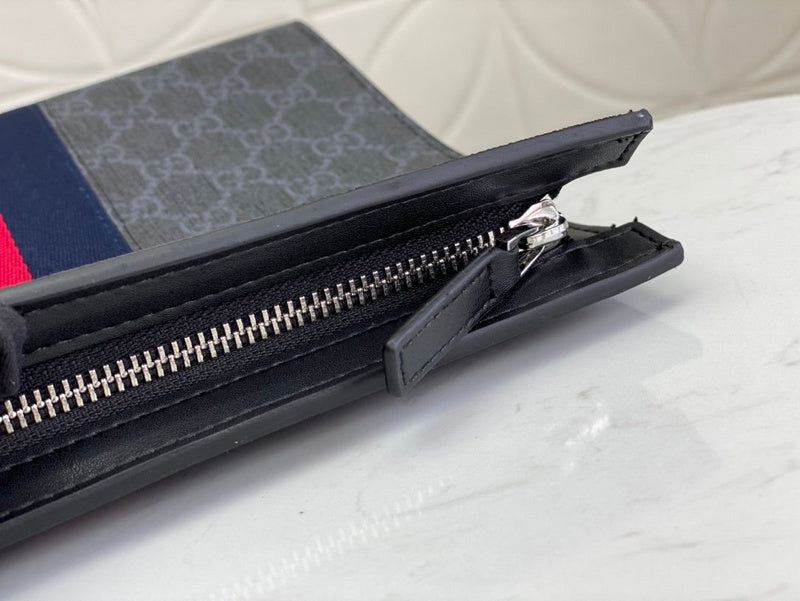 Pochette Gucci GG Supreme à bande Web – Noir Gris