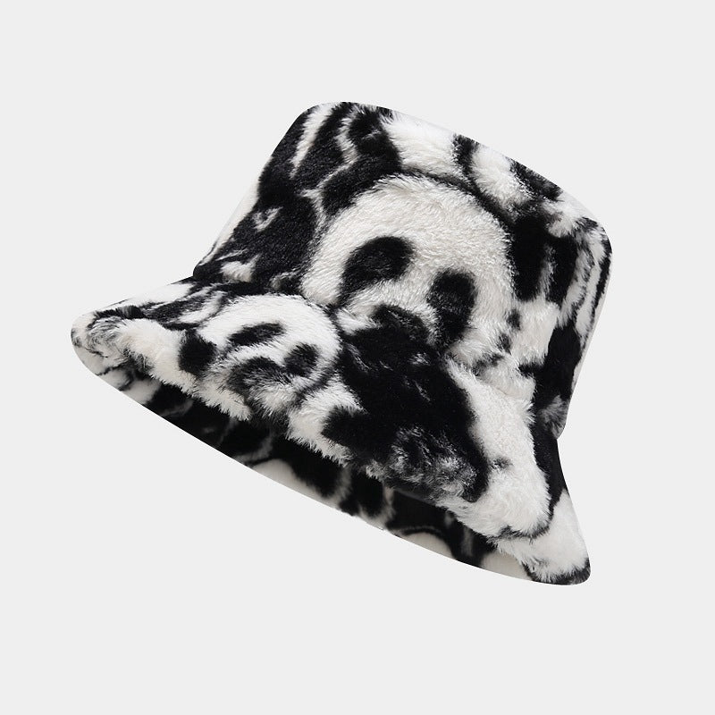 Panda Pattern Plush Bucket Hat – Foldable, Warm, All-Season