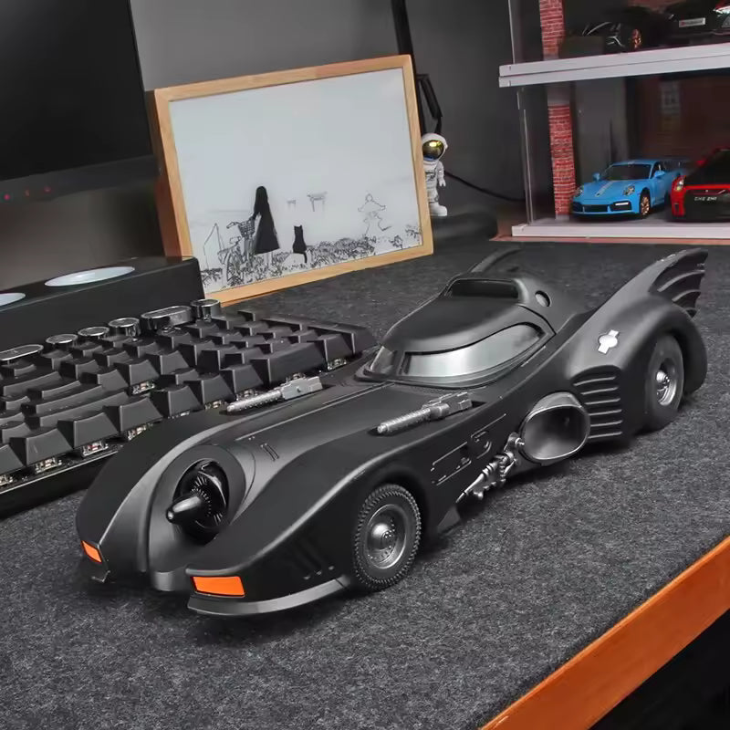 1:18 Batman Batmobile Diecast Model with Lights