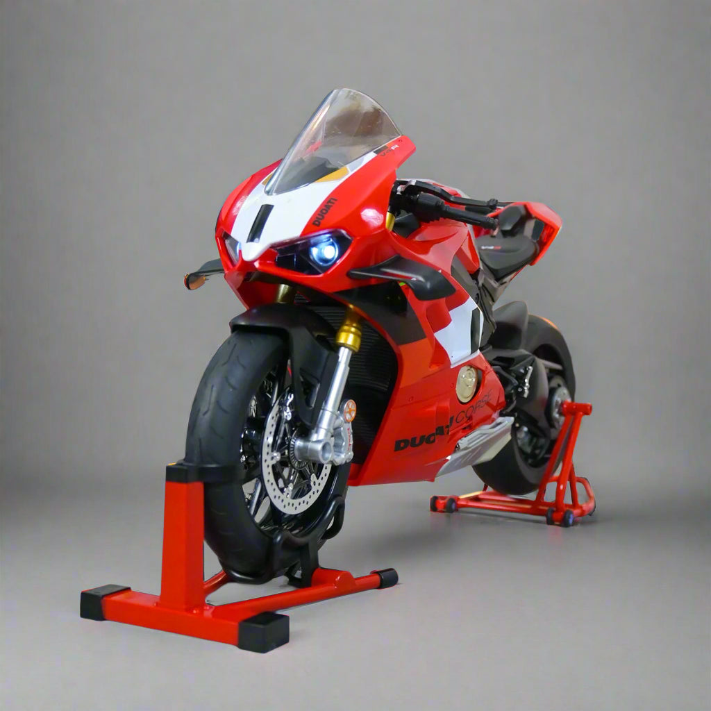 1:6 Ducati Panigale V4R Alloy Diecast Model