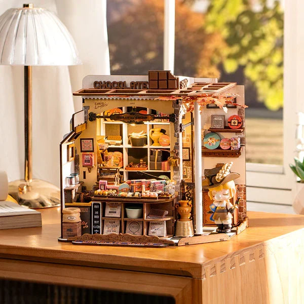 Henry's Chocolate Shop DIY Miniature House