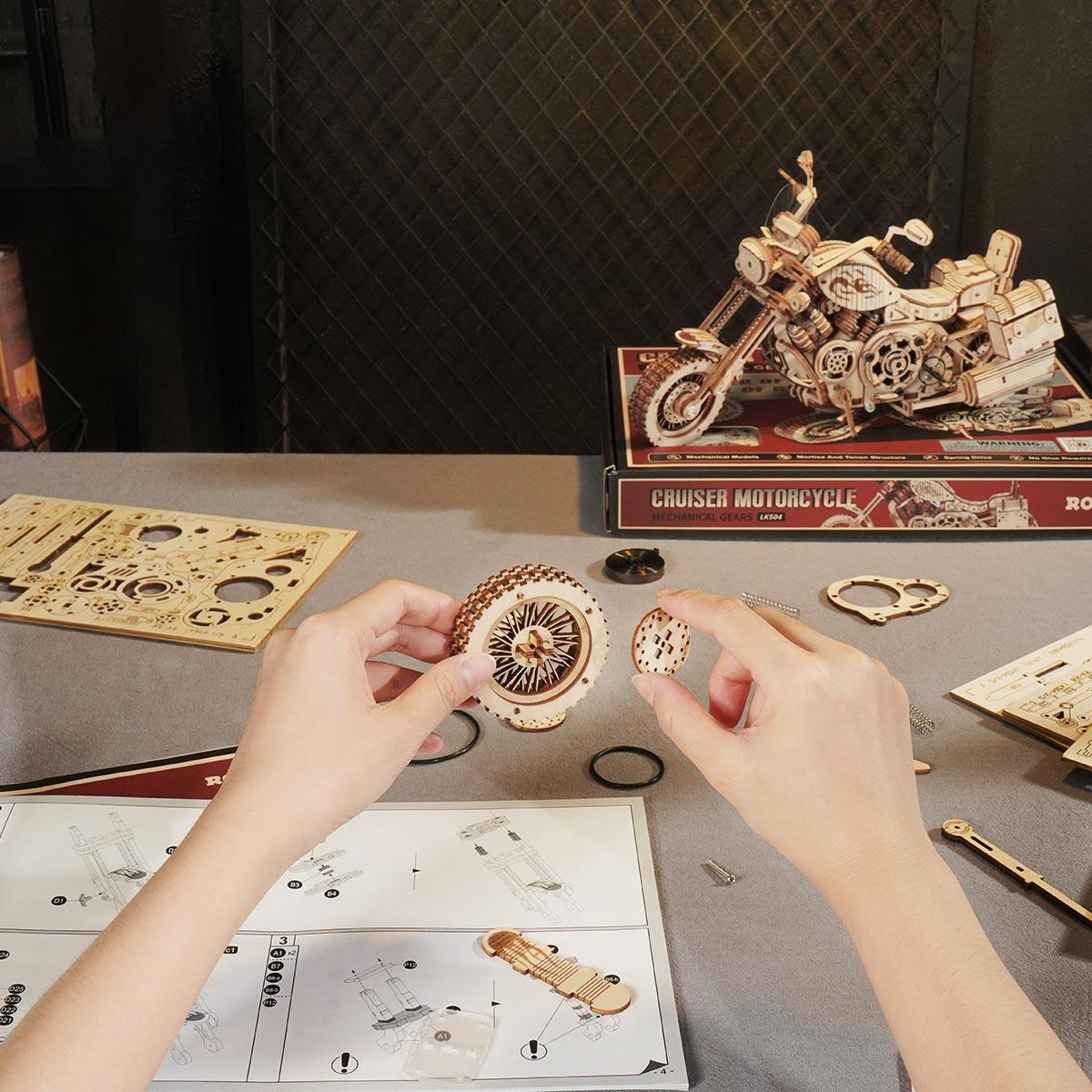Wild West Cruiser 3D Wooden Motorcycle Puzzle