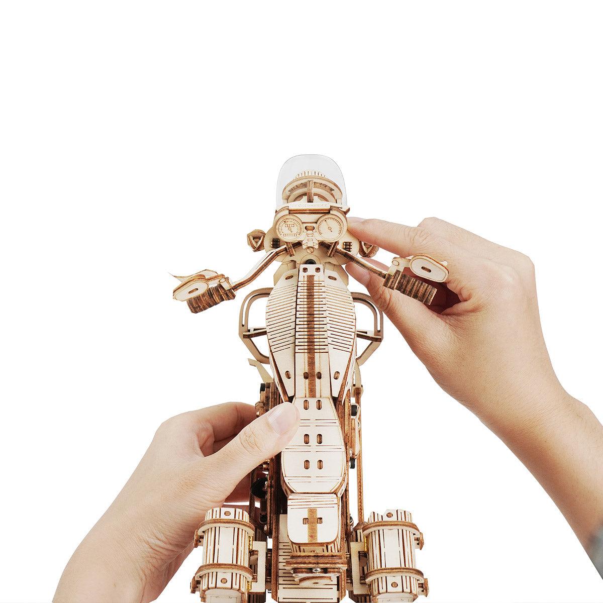 Wild West Cruiser 3D Wooden Motorcycle Puzzle