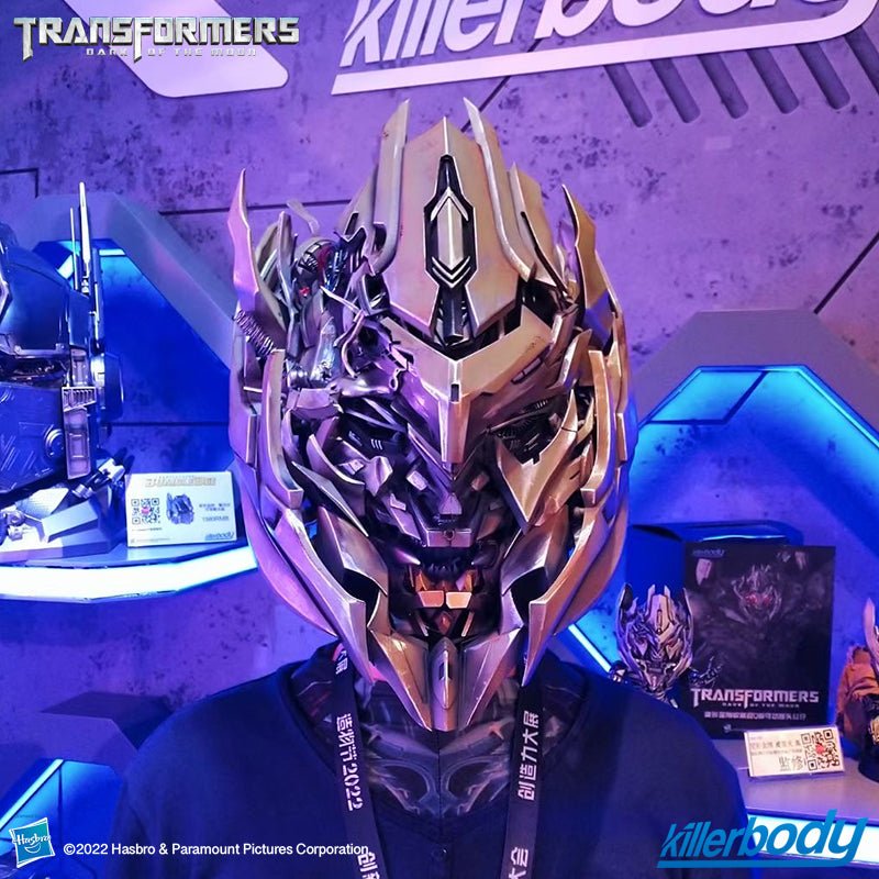 TRANSFORMERS Megatron Wearable Helmet Voice Changer